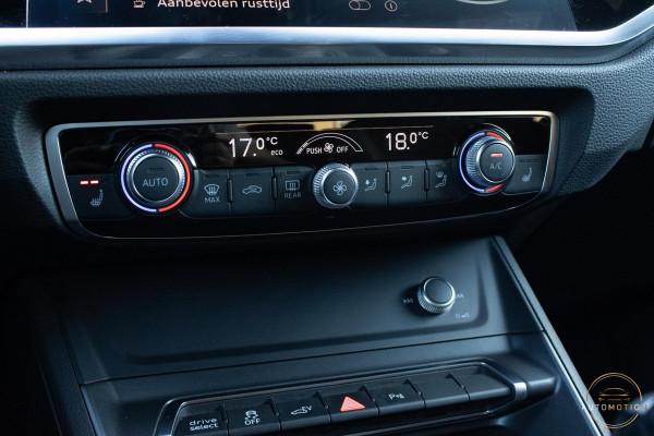 Audi Q3 Sportback 45 TFSIe S line B&O Camera Sfeerverlichting Trekhaak Rode Stiksels