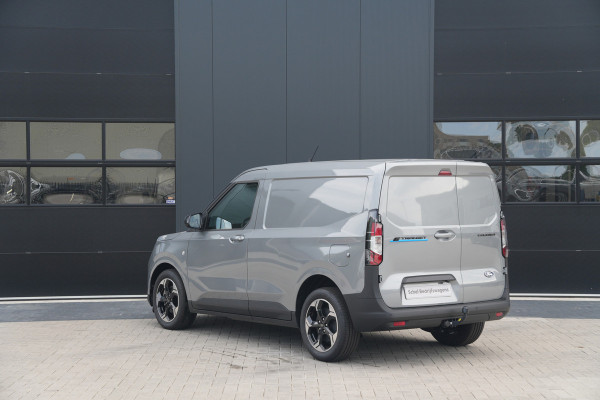 Ford E-Transit Courier Limited 44 kWh 136pk - Trekhaak - Stoel/Stuurverwarming - ACC - Blindspot - Camera - Rijklaar