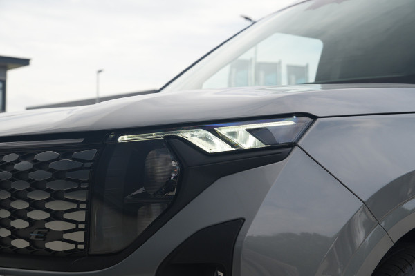 Ford E-Transit Courier Limited 44 kWh 136pk - Trekhaak - Stoel/Stuurverwarming - ACC - Blindspot - Camera - Rijklaar