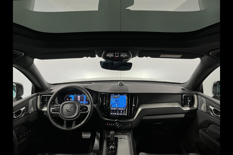 Volvo XC60 2.0 T6 Plug-in hybrid AWD Ultimate Dark Trekhaak | Bowers & Wilkins | Adapt. cruise | Open dak | 360 camera | Head-up | Stoel-/stuurverwarming | Memory