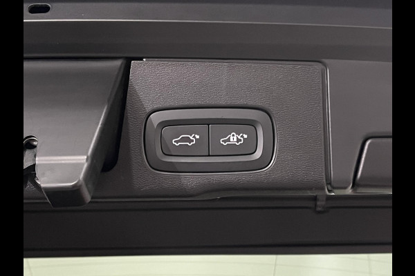Volvo XC60 2.0 T6 Plug-in hybrid AWD Ultimate Dark Trekhaak | Bowers & Wilkins | Adapt. cruise | Open dak | 360 camera | Head-up | Stoel-/stuurverwarming | Memory