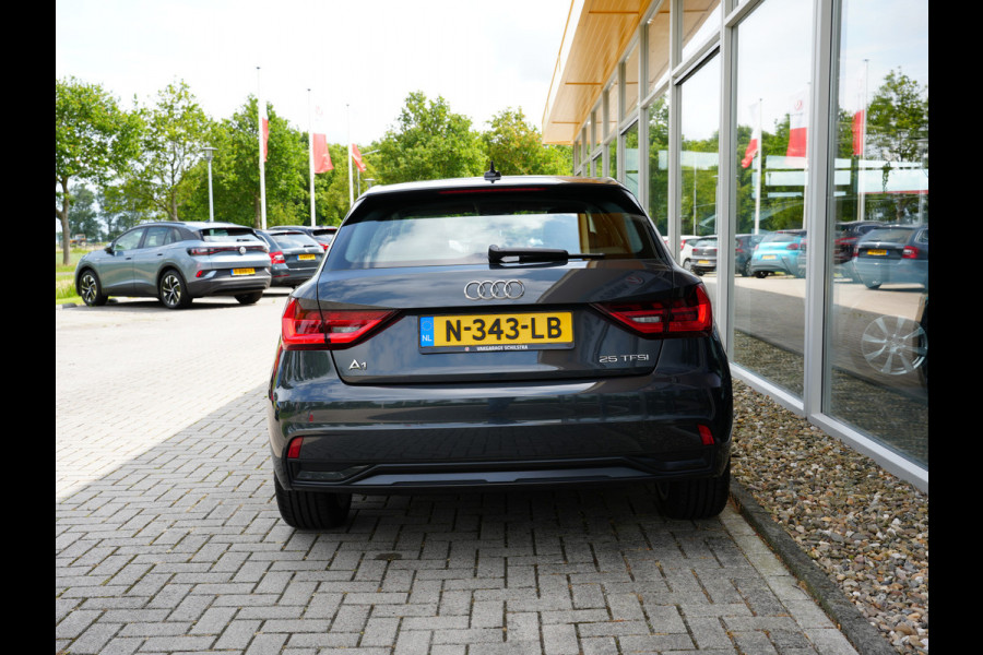 Audi A1 Sportback 25 TFSI Advanced edition | Audi virtual cockpit | Voorstoelen verwarmd | Cruise control |