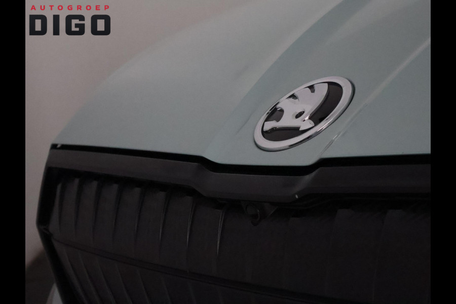 Škoda ENYAQ iV 60 Two-Tone 400 km actieradius! | Navigatie | Parkeersensoren | Privacy Glass |