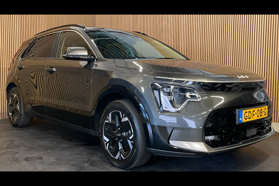 Kia Niro EV DynamicPlusLine 64.8 kWh|100% SOH|DIGITAL COCKPIT|HEAD-UP|DAK|LEDER|ACC|STOEL+STUURVERW|CARPLAY|CAMERA|NL|NAP|1 EIG.|