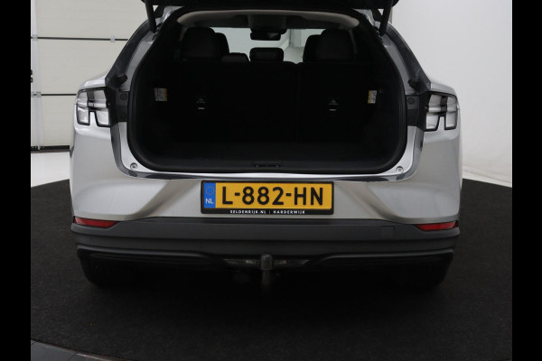Ford Mustang Mach-E Extended RWD 98 kWh | SOH 93,5% | Panoramadak | Trekhaak | 360 Camera | Adaptive cruise control | DAB radio | Stoel & stuurverwarming | Carplay | Bang & Olufsen | Climate control | Keyless | Navigatie