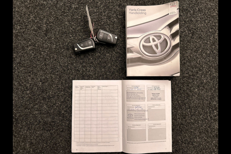 Toyota Yaris Cross 1.5 VVT-I Active | Origineel NL | Trekhaak | Lane Assist | Carplay | Camera | Cruise/Control |