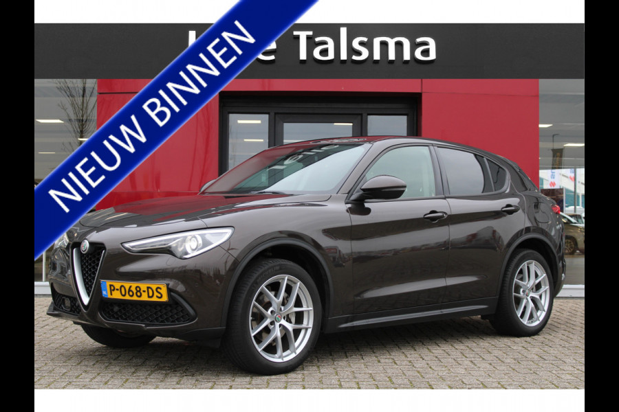 Alfa Romeo Stelvio 2.0 T AWD Super | Navigatie | Afneembare Trekhaak | 20" Lichtmetalen Velgen | Achteruitrijcamera