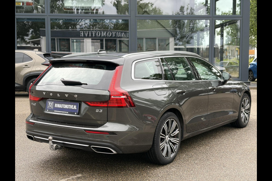 Volvo V60 2.0 B3 Inscription VAN: 28.900,- VOOR: 26.877,- UW WKVOORDEEL: 2.023,- euro ELEK. TREKHAAK | ELEK. STOELEN | ADAPT. CRUISE CONTROL | 12 MND BOVAG GARANTIE | STOEL + STUURVERWARMING | ELEK. ACHTERKLEP |