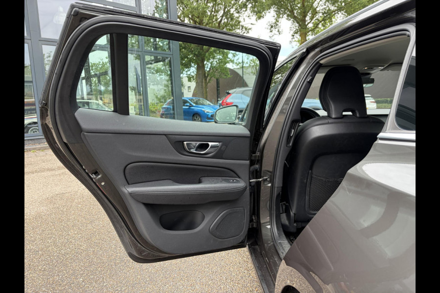 Volvo V60 2.0 B3 Inscription VAN: 28.900,- VOOR: 26.877,- UW WKVOORDEEL: 2.023,- euro ELEK. TREKHAAK | ELEK. STOELEN | ADAPT. CRUISE CONTROL | 12 MND BOVAG GARANTIE | STOEL + STUURVERWARMING | ELEK. ACHTERKLEP |