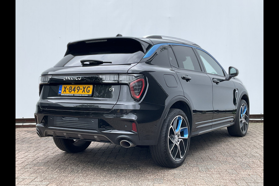 Lynk & Co 01 1.5 PHEV 262PK Zwarte Hemel 2024 Adapt.Cruise 360° Cam Carplay Plug-in Stoelverw Vol opties!