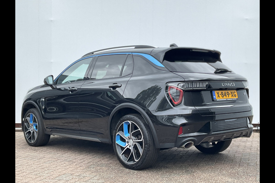 Lynk & Co 01 1.5 PHEV 262PK Zwarte Hemel 2024 Adapt.Cruise 360° Cam Carplay Plug-in Stoelverw Vol opties!