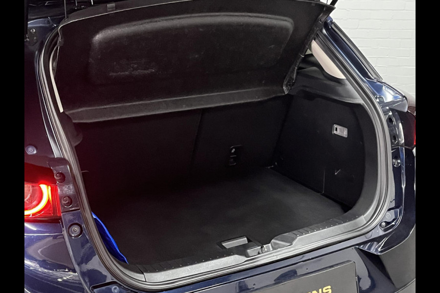 Mazda CX-3 2.0 SkyActiv-G 121 Comfort Trekhaak | Cruise control | Stoelverwarming | Airco | Carplay | Navigatie | DAB | Climate control |