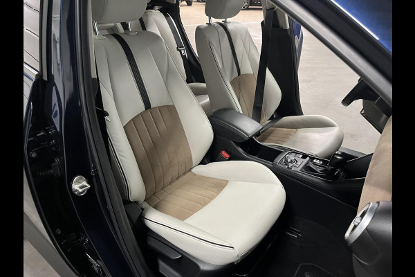 Mazda CX-3 2.0 SkyActiv-G 121 Comfort Trekhaak | Cruise control | Stoelverwarming | Airco | Carplay | Navigatie | DAB | Climate control |
