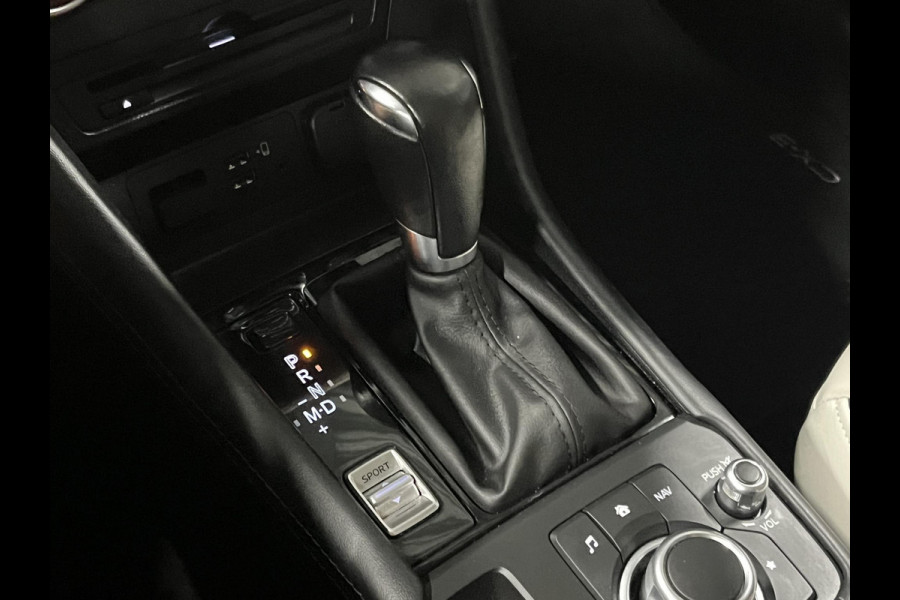 Mazda CX-3 2.0 SkyActiv-G 121 Comfort Trekhaak | Cruise control | Stoelverwarming | Airco | Carplay | Navigatie | DAB | Climate control |