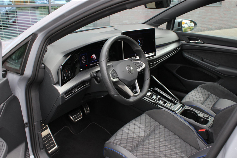 Volkswagen Golf 8.5 R-Line Edition