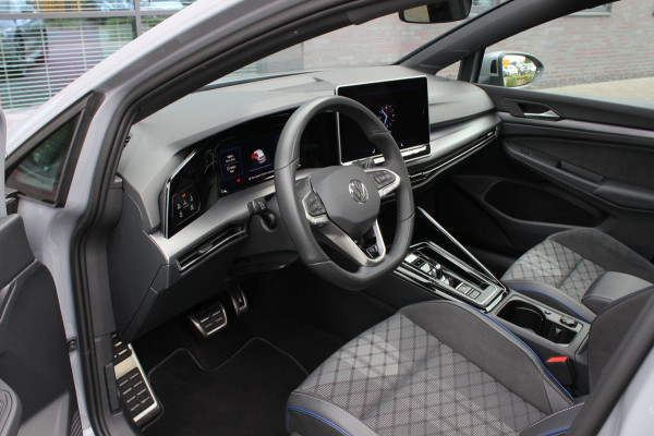 Volkswagen Golf 8.5 R-Line Edition