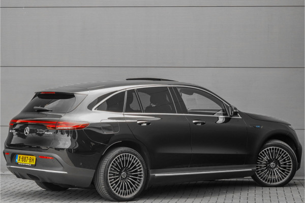 Mercedes-Benz EQC 400 4MATIC AMG Line 80 kWh Distronic Schuifdak Trekhaak
