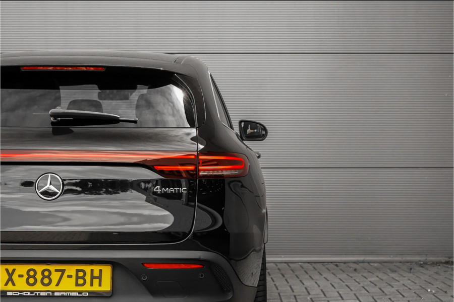 Mercedes-Benz EQC 400 4MATIC AMG Line 80 kWh Distronic Schuifdak Trekhaak