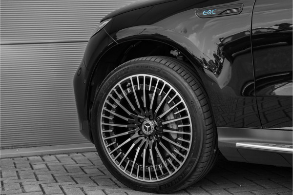 Mercedes-Benz EQC 400 4MATIC AMG Line 80 kWh Distronic Schuifdak Trekhaak