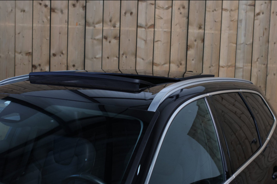 Volvo XC60 2.0 T8 Plug-in hybrid AWD Inscription *Pano*H/K*Trekhaak*Camera*