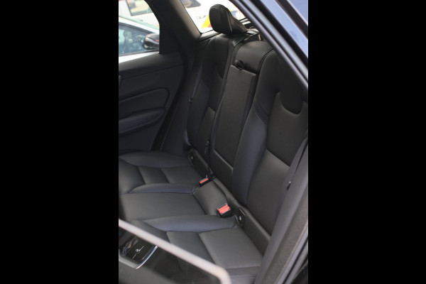 Volvo XC60 2.0 T8 Plug-in hybrid AWD Inscription *Pano*H/K*Trekhaak*Camera*