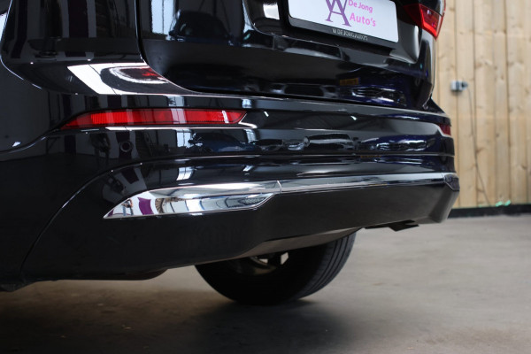 Volvo XC60 2.0 T8 Plug-in hybrid AWD Inscription *Pano*H/K*Trekhaak*Camera*