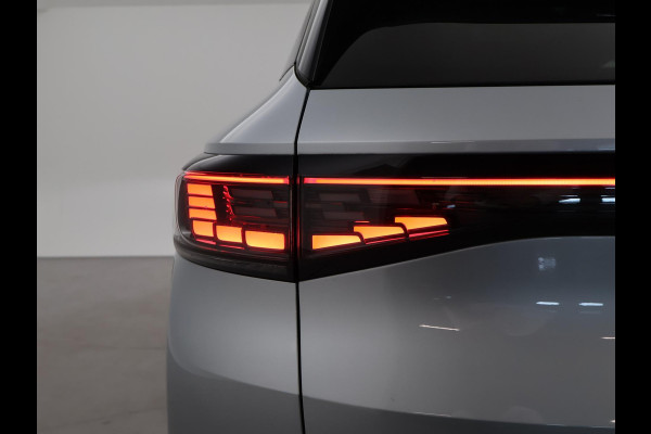 Volkswagen ID.4 GTX 4MOTION 77 kWh 300 PK + PANORAMA | 360 CAMERA | 20 INCH | STUUR/STOELVERW.