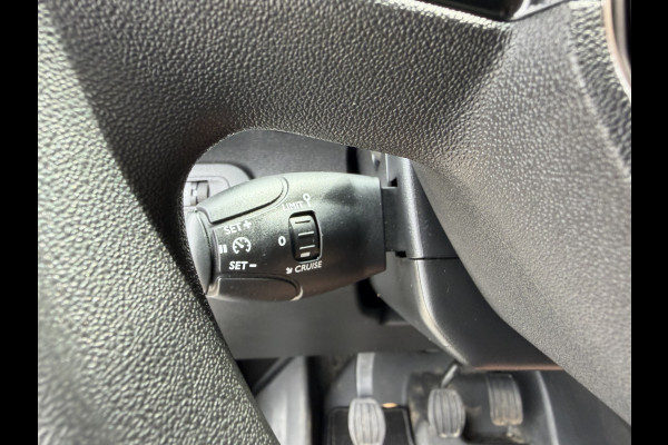 Peugeot Partner 1.2 PureTech Premium / benzine grijs kenteken / euro 6 / vaste prijs rijklaar € 11.750 ex btw / lease vanaf € 198 / airco / cruise / navi / raam in de schuifdeur / Apple Carplay Android auto