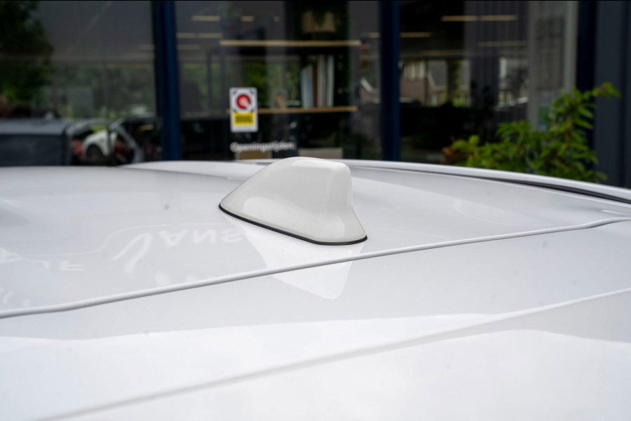 Toyota Yaris Cross 1.5 Hybrid Active|Prijs rijklaar incl 12 mnd garantie|Camera Clima Stoelverwarming Carplay