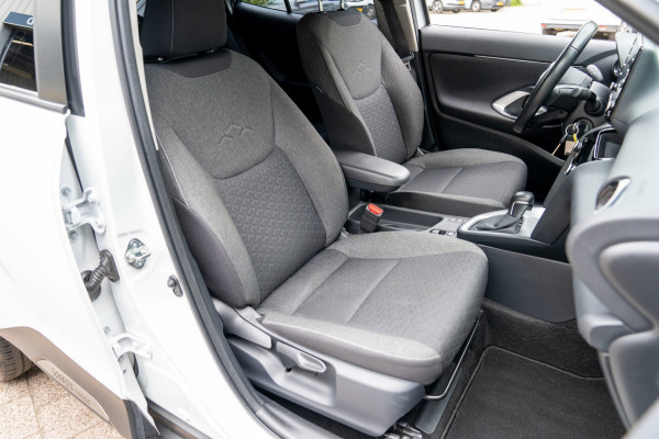 Toyota Yaris Cross 1.5 Hybrid Active|Prijs rijklaar incl 12 mnd garantie|Camera Clima Stoelverwarming Carplay