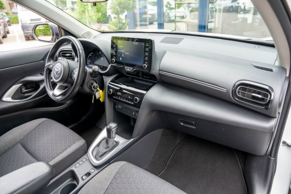 Toyota Yaris Cross 1.5 Hybrid Active|Prijs rijklaar incl 12 mnd garantie|Camera Clima Stoelverwarming Carplay