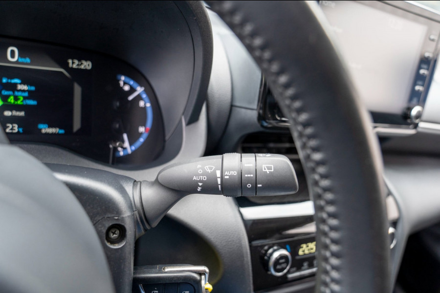 Toyota Yaris Cross 1.5 Hybrid Active|Prijs rijklaar incl 12 mnd garantie|Camera Clima Stoelverwarming Carplay