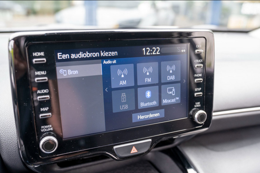 Toyota Yaris Cross 1.5 Hybrid Active|Prijs rijklaar incl 12 mnd garantie|Camera Clima Stoelverwarming Carplay