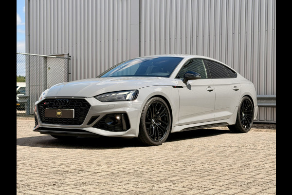 Audi A5 Sportback 2.9 TFSI RS 5 quattro Nardo Grey | Keramische remmen | B&O | HUD