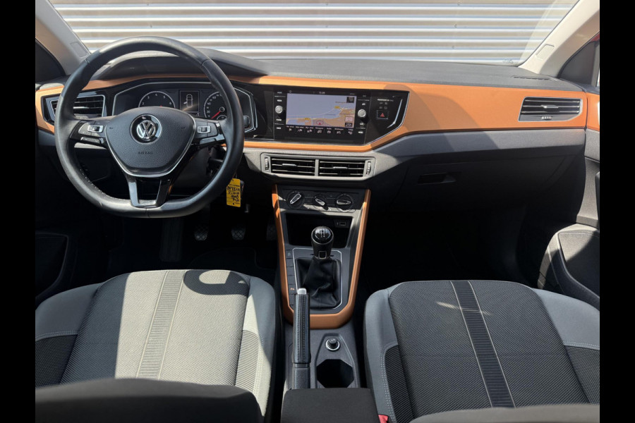 Volkswagen Polo 1.0 TSI Highline R-Line|1e Eigenaar|Navi|Carplay|Stoelverw|Adap cruise|PDC V+A|Airco|APK tot 03-2027