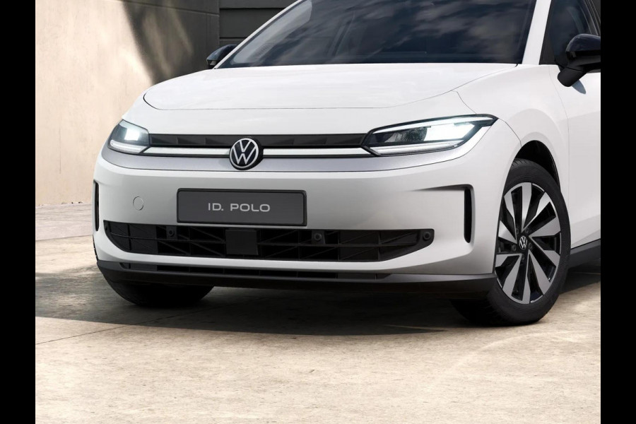 Volkswagen ID. Polo Life First Edition 52 kWh accu, 155 kW / 211 PK Ha Achteruitrijcamera | Carplay