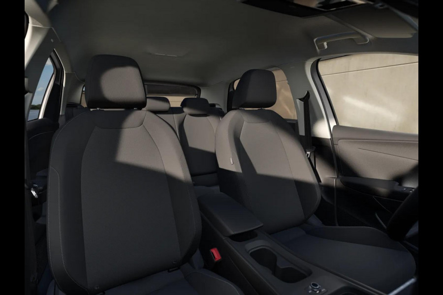 Volkswagen ID. Polo Life First Edition 52 kWh accu, 155 kW / 211 PK Ha Achteruitrijcamera | Carplay