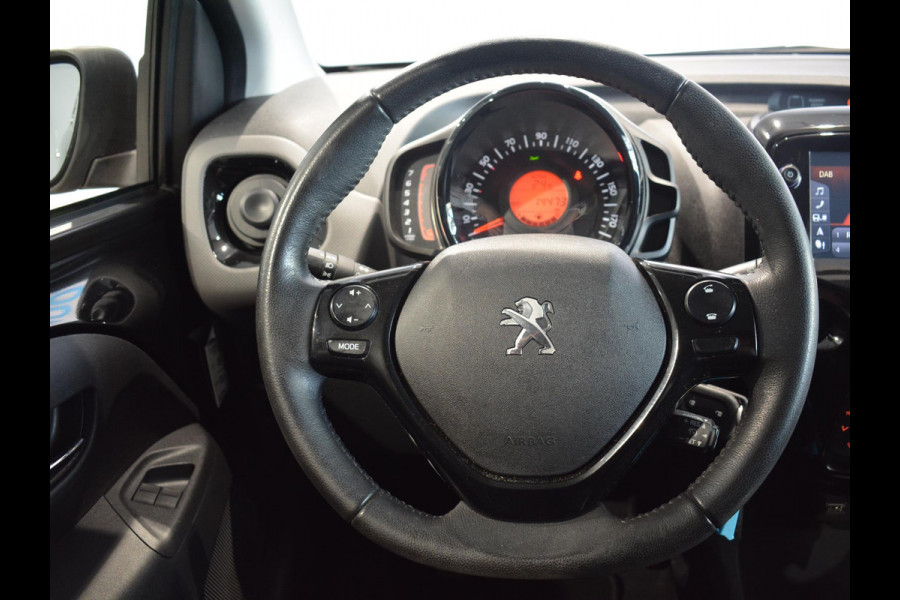 Peugeot 108 1.0 e-VTi Allure | Unieke lage kilometerstand | Navigatie | Pack City | Climate Control | Achteruitrijcamera | Lichtmetalen velgen |