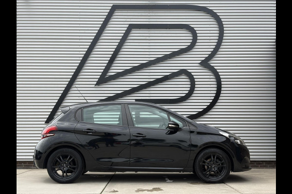 Peugeot 208 1.2 PureTech Blue Lion Navi|Carplay|Cruise|Trekhaak|PDC|Airco|N.A.P|APK tot 03-2027