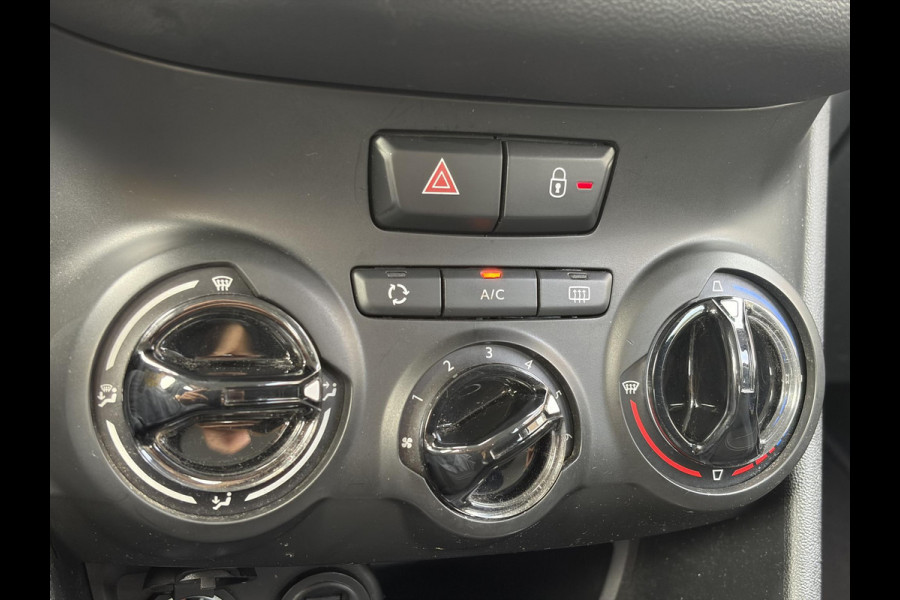 Peugeot 208 1.2 PureTech Blue Lion Navi|Carplay|Cruise|Trekhaak|PDC|Airco|N.A.P|APK tot 03-2027