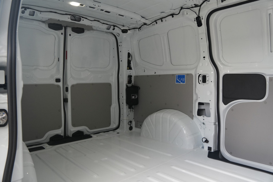 Ford E-Transit Custom 320 L1H1 Limited 71 kWh 218pk - 2x Schuifdeur - Trekhaak - Pro Power - Camera - Carplay - Rijklaar