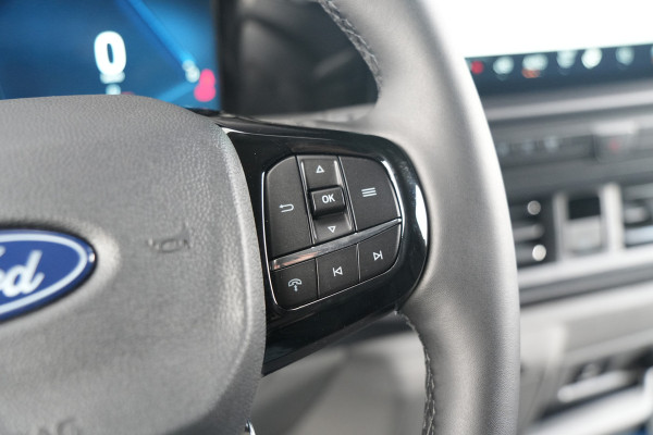 Ford E-Transit Custom 320 L1H1 Limited 71 kWh 218pk - 2x Schuifdeur - Trekhaak - Pro Power - Camera - Carplay - Rijklaar
