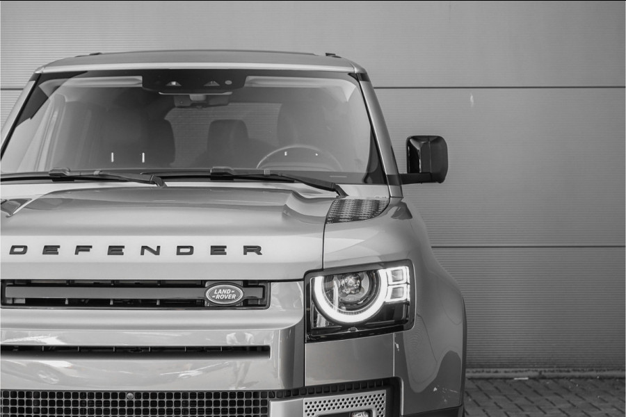 Land Rover Defender 110 2.0 D240 110 HSE 7-Pers Pano Trekhaak ACC Meridian