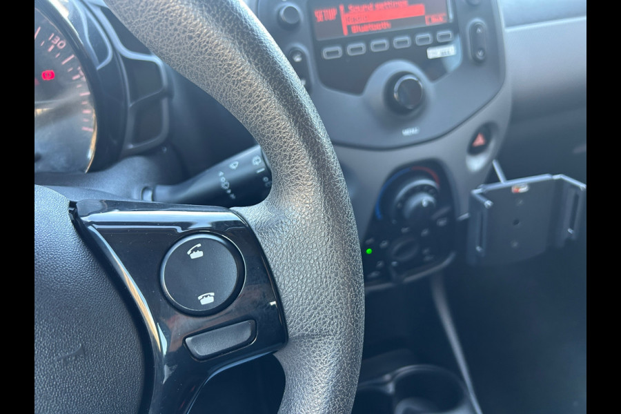 Peugeot 108 1.0 e-VTi Active Airco Led Rijklaarprijs!