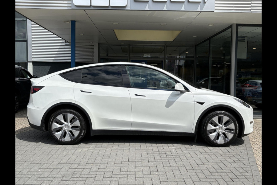 Tesla Model Y Long Range AWD 75 kWh | 93,6% SOH | Leder | Panoramadak | Winterset |