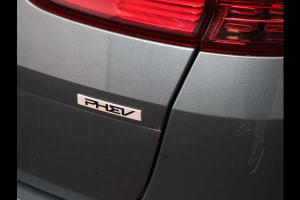 Kia Ceed Sportswagon 1.6 GDI PHEV Automaat DynamicPlusLine Navigatie Apple Carplay Android Auto Camera Parkeersensoren Adaptive Cruise Control Stoel- en stuurverwarming Climate Control Lichtmetalen velgen