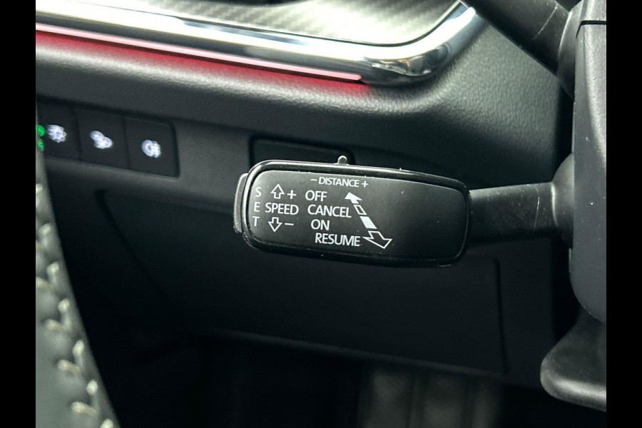 Škoda ENYAQ iV 80 Sportline Navigatie Climate Pack Camera DAB Led Lichtmetalen Velgen Parkeer sensoren