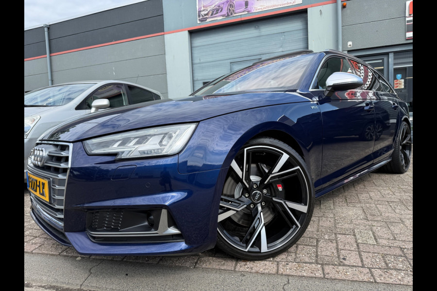 Audi A4 Avant 3.0 TFSI S4 2018 QUATTRO PRO-LINE PLUS PANO MATRIX ALCANTA