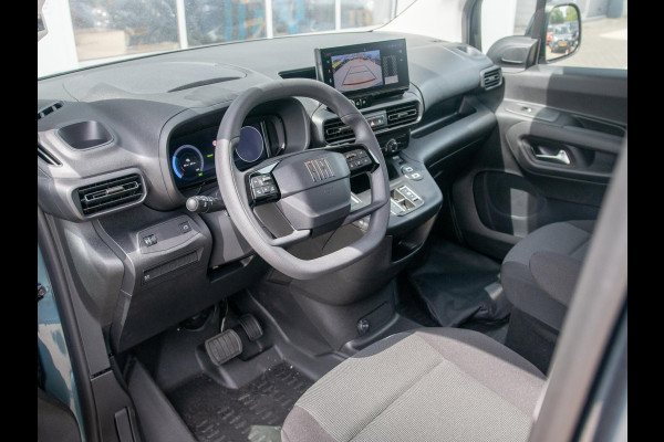 Fiat E-Doblò 136 L2 50 kWh | Navi | Stoelverwarming | Laadruimte Pack | Apple Carplay | Camera | BSM | PDC V&A | LED