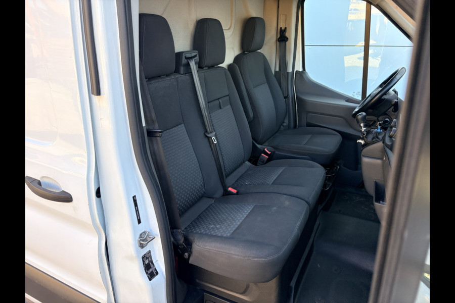 Ford Transit 350 2.0 TDCI 170PK L3H3 Airco Cruise Control Parkeersensoren v+a Voorruitverwarming